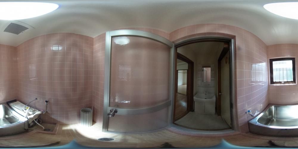 �o�X���[��