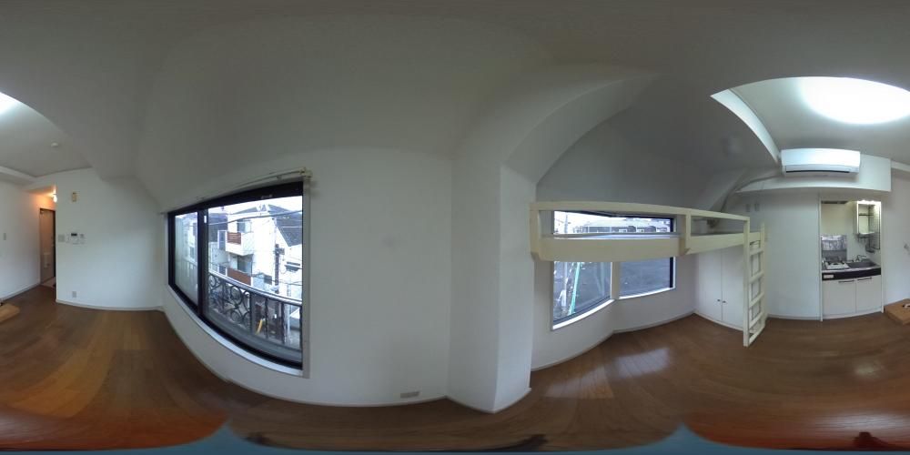 �m��